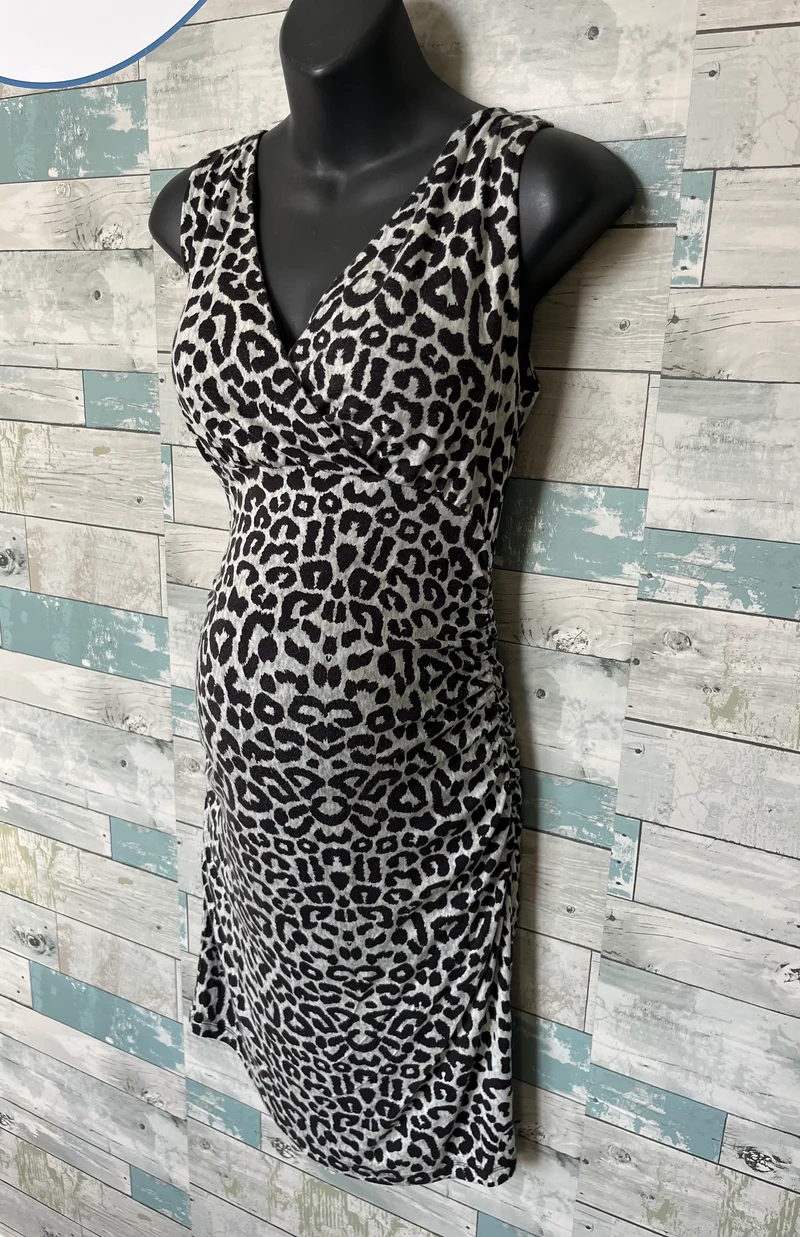Queen Mum Maternity Dress