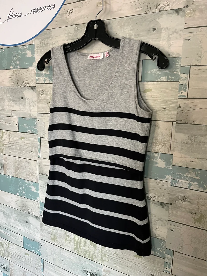 Momzelle Nursing top