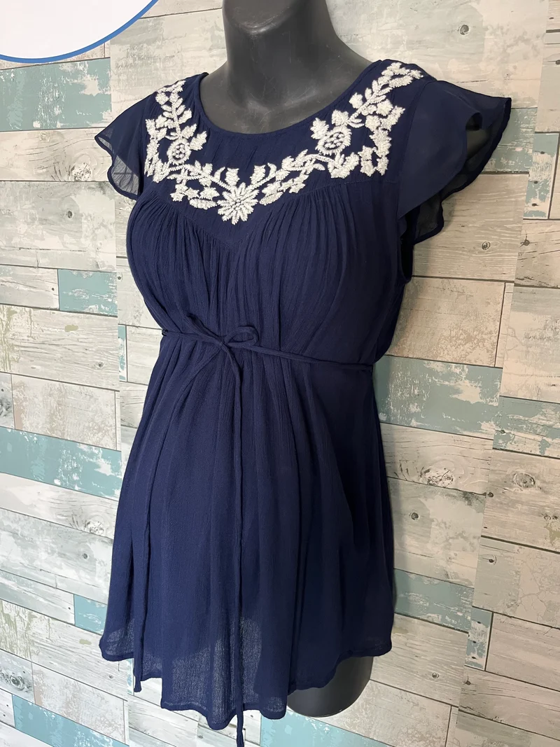 Motherhood Maternity top