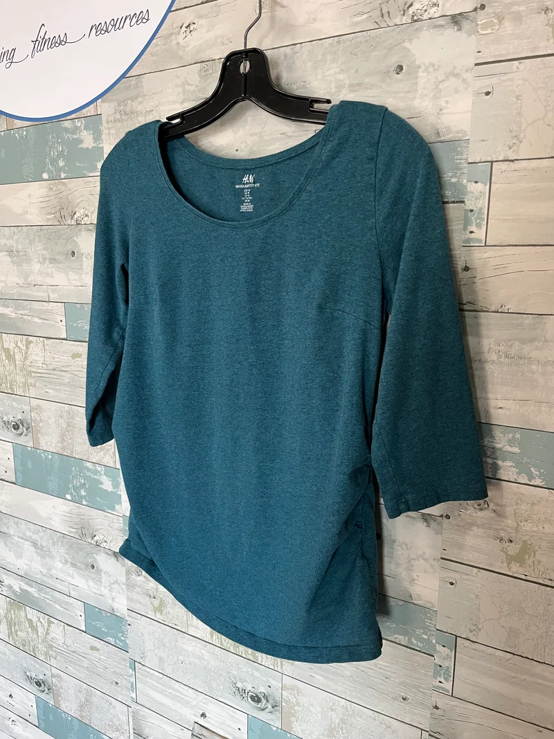 H&M Maternity top