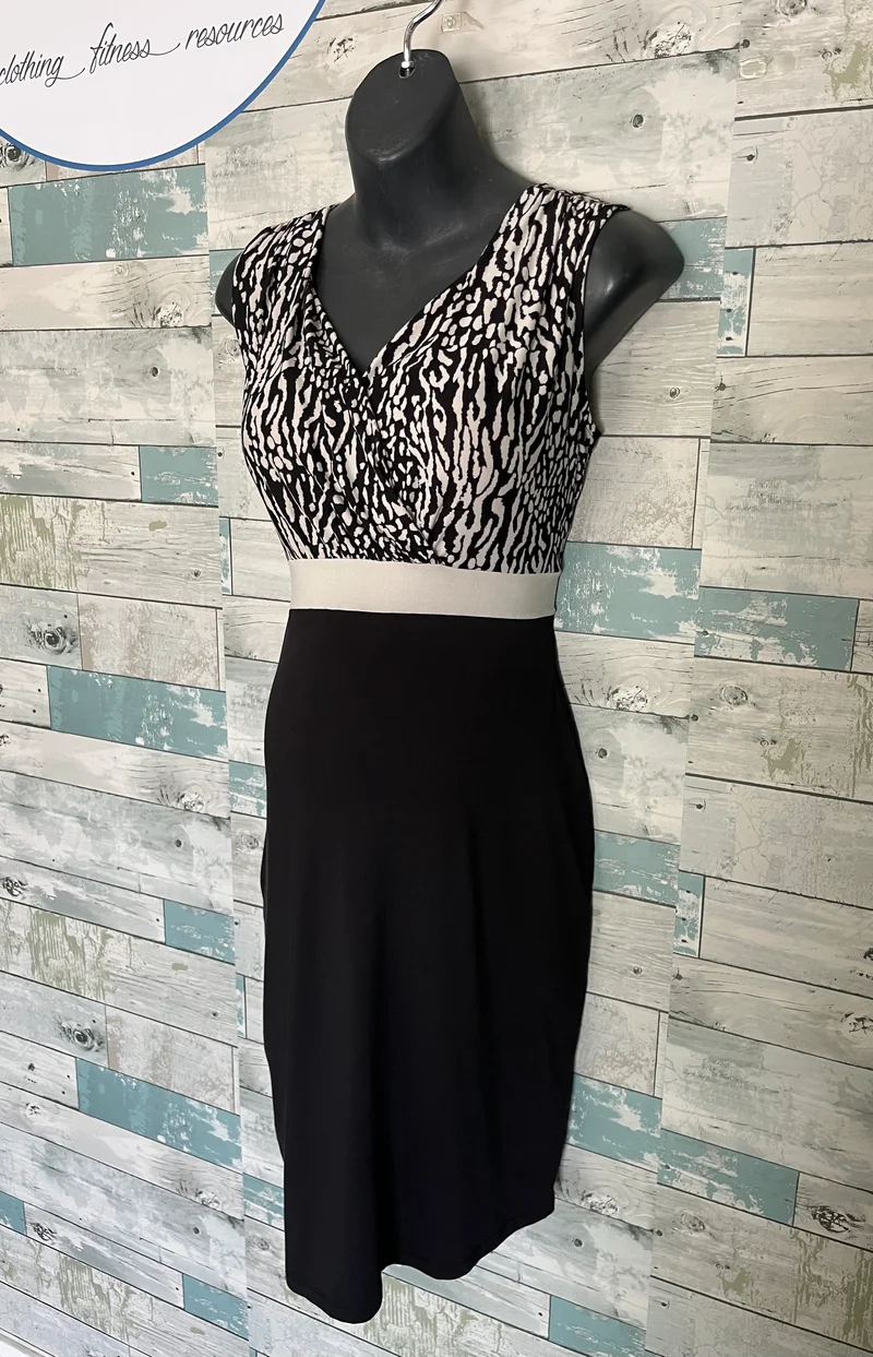 Thyme Maternity dress