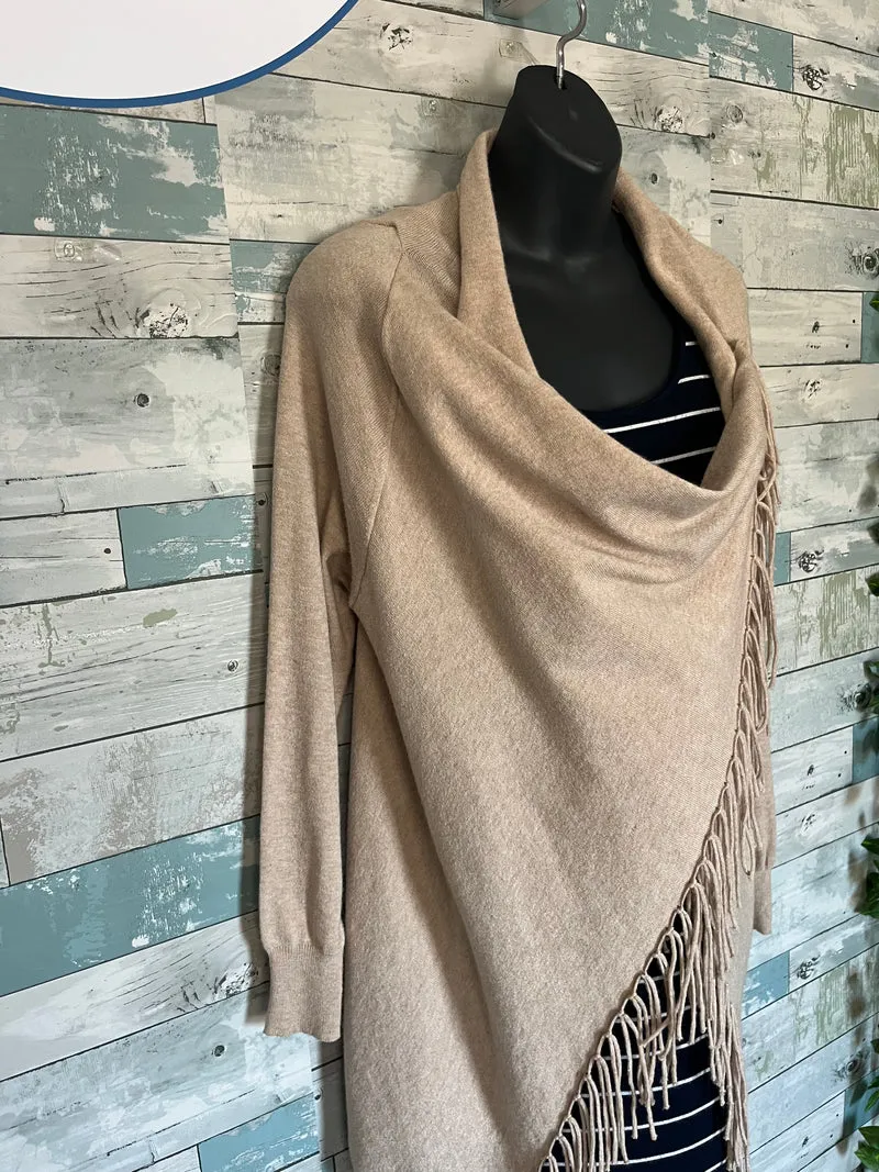 Love Tree Maternity/Nursing top