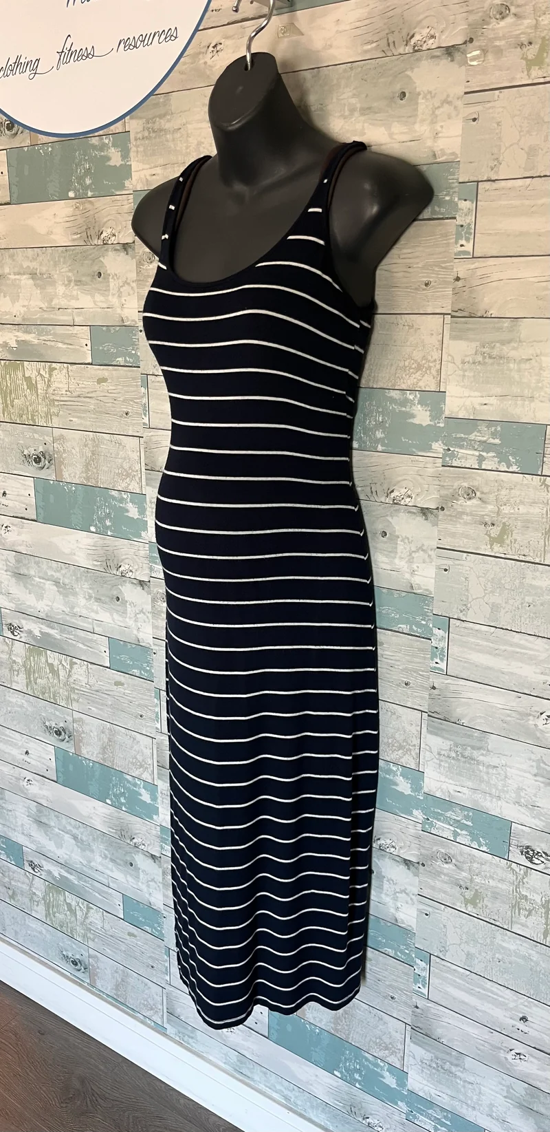 J.0 & E.0 Maternity dress