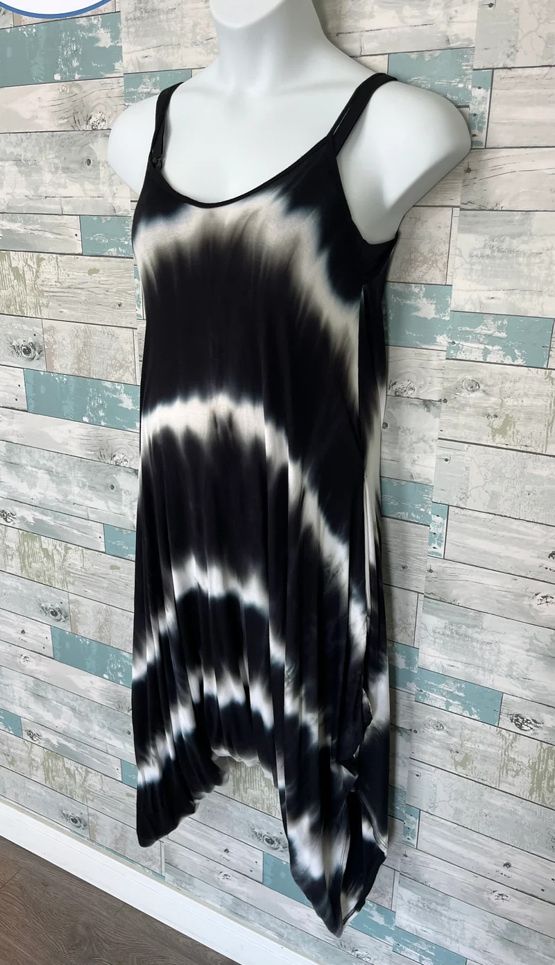 Canary maternity romper