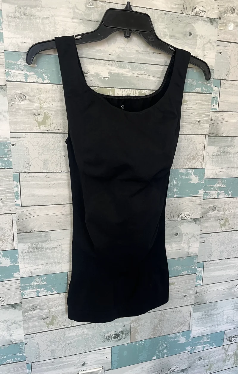 Blanqi maternity top