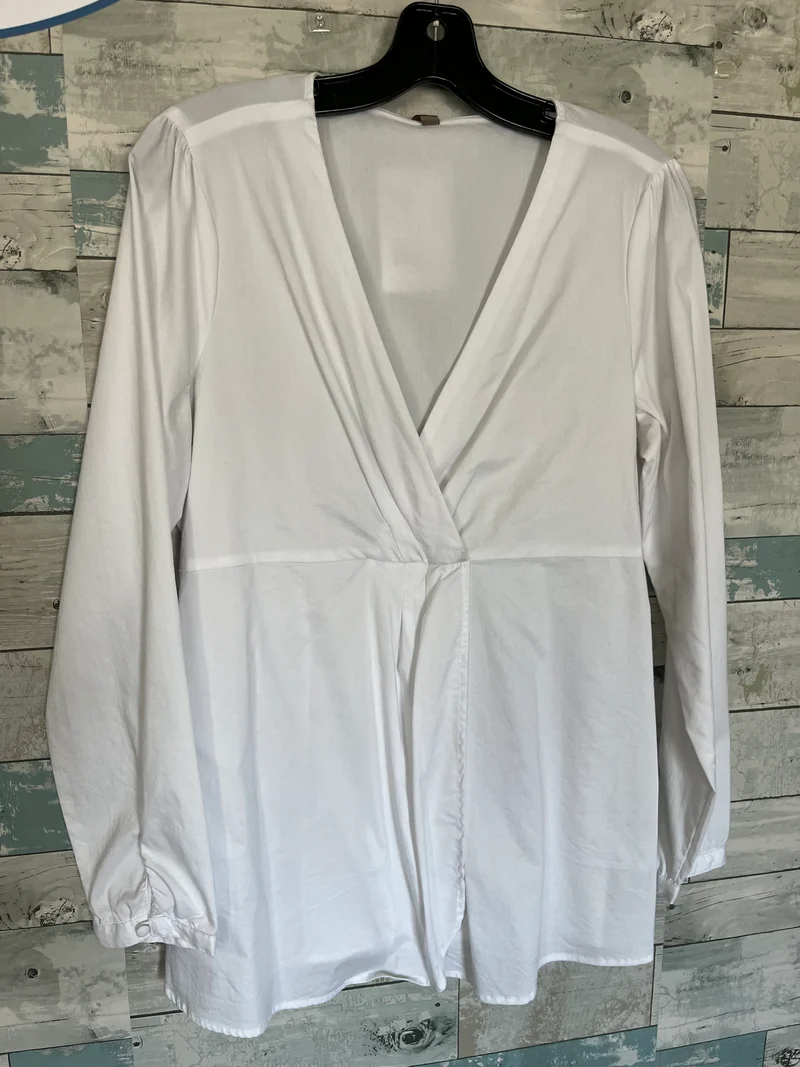 Thyme Nursing top