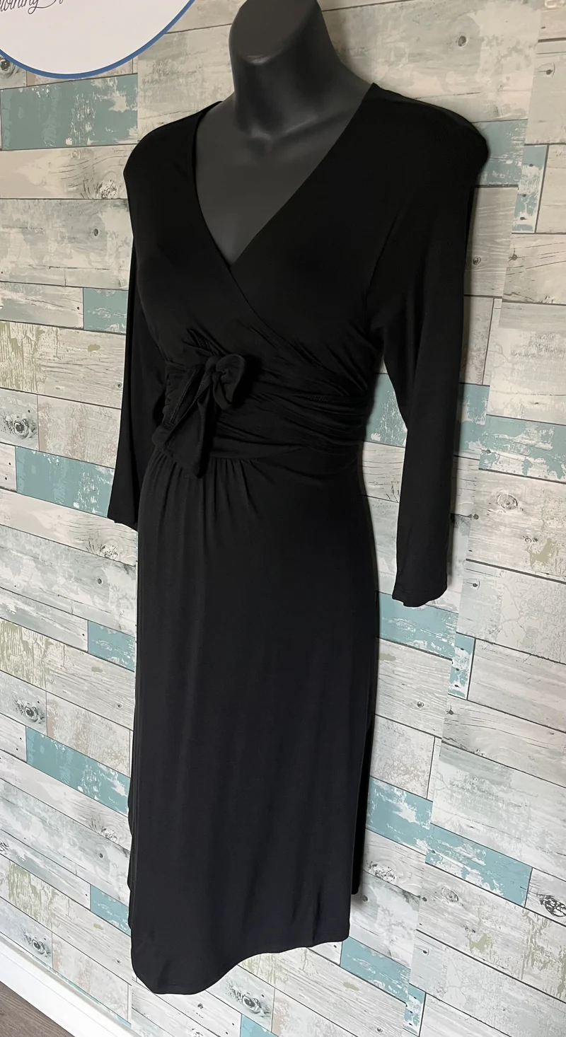 GAP Maternity nursing dress