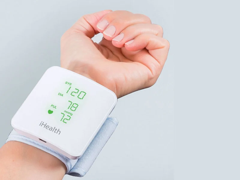 Misuratore pressione da polso iHealth VIEW BP7s - con display